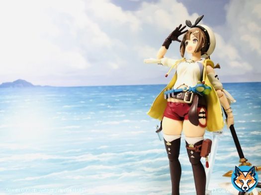 #夜のフィギュア撮影会 テーマ「シン/新/真」  よーし、冒険だ！ 新しい何かを目指して！  #ライザのアトリエ #ライザリン・シュタウト #figma写真部