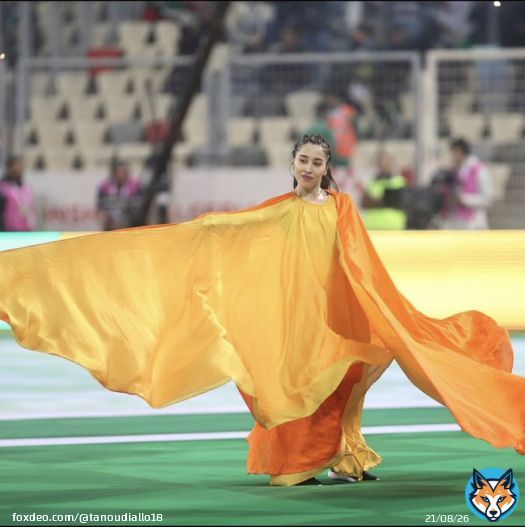 #CHAN2023 la comp&eacute;tition a effectivement d&eacute;marr&eacute; au stade Nelson Mandela d&rsquo;Alger par la rencontre Alg&eacute;rie vs Libye. La c&eacute;r&eacute;monie d&rsquo;ouverture fut marqu&eacute;e par une superbe pr&eacute;sentation de cette magnifique et riche culture alg&eacute;rienne. Rdv &agrave; Oran, Constantine et Annaba pour la suite.