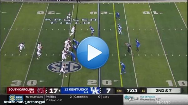 JALEN BROOKS AND SOUTH CAROLINA PULL OFF THE TRICK PLAY END AROUND FOR THE TOUCHDOWN! #CollegeFootball