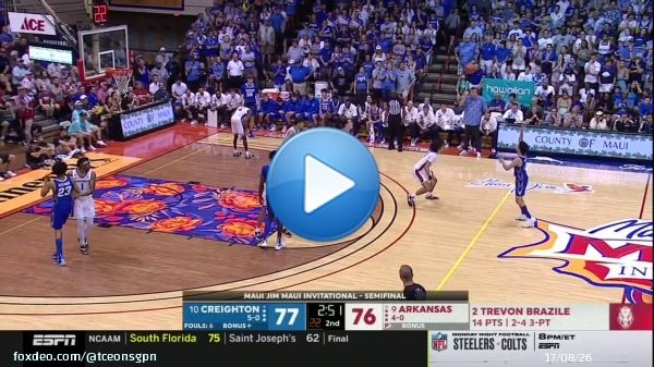 RYAN NEMBHARD SLAMS IT HOME  Creighton vs Arkansas has been the game of the year so far #CollegeBasketball
