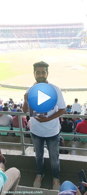 This Is Incredible  Huge Support for our King @ShivThakare9   Straight from #INDvsAUS at #Nagpur  APLA MANUS SHIV THAKARE winning hearts. #VoteForShivThakare #ShivThakare #ShivKiSena #ShivSquad