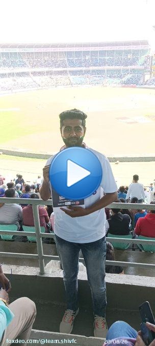 This Is Incredible  Huge Support for our King @ShivThakare9   Straight from #INDvsAUS at #Nagpur  APLA MANUS SHIV THAKARE winning hearts. #VoteForShivThakare #ShivThakare #ShivKiSena #ShivSquad