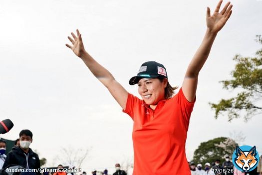 アイアンが得意と言う 岡山絵里Ｐの 優勝セッティング  1WスリクソンZ785 9.5&deg;/スピーダーエボV / 661S  3Wスリクソン&nbsp;ZF85 15&deg;/スピーダーエボII / 661S  3、4Hスリクソン&nbsp;ZH65 19、22&deg;/MCH 70-S  5I～PWスリクソン&nbsp;Z585 A、SWクリーブランド&nbsp;RTX4 PTオデッセイ&nbsp;WHITE HOT OG 7S BALL･&nbsp;Z-STAR