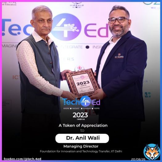 As a token of our deep Appreciation, ???????????????????????????? ???????????????? present ????????. ???????????????? ???????????????? with the ????????????????????????????.  #Tech4ED #memento #appreciationpost #event #expo #conference #Expo2023 #eve