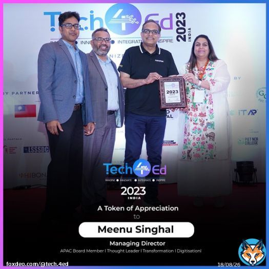 As a token of our deep Appreciation, ???????????????????????????? ???????????????? present ????????. ???????????????????? ???????????????????????????? with the ????????????????????????????. #Tech4ED #memento #appreciationpost #event #expo #conference