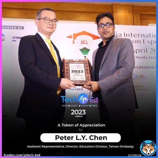 As a token of our deep Appreciation, ???????????????????????????? ???????????????? present ????????. ???????????????????? ????.???? ???????????????? with the ????????????????????????????.  #Tech4ED #memento #appreciationpost #event #expo #conference 