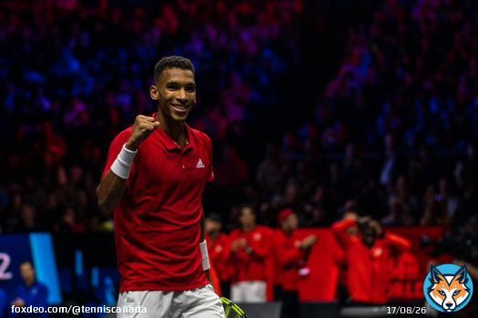 TEAM WORLD WINS!  What an effort   Big wins for F&eacute;lix Auger-Aliassime in the singles and doubles today, coupled with a great performance from good friend Frances Tiafoe!  @LaverCup