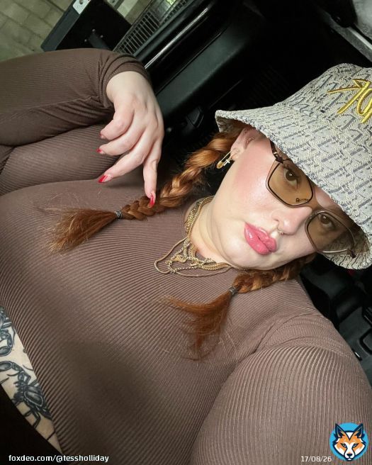 In my underestimate & find out era&hellip; so here&rsquo;s some selfies of my week so far & what I&rsquo;m about to drop on y&rsquo;all \ud83d\ude1b\ud83d\ude12\ud83e\udd0e #selfiesonselfies