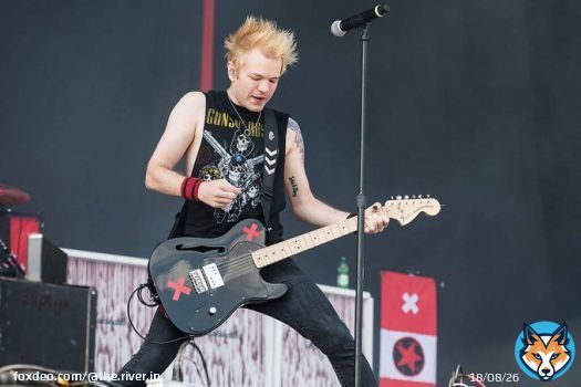 SUM 41が解散を表明   ファイナルアルバムと最後のワールドツアーと共に活動終了へ  #SUM41