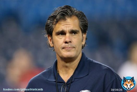 Longtime Braves television play-by-play broadcaster Chip Caray is leaving Bally Sports South and will join the Bally Sports Midwest broadcasting team as the lead play-by-play announcer for the Cardinals, sources tell @katiejwoo & @DOBrienATL.