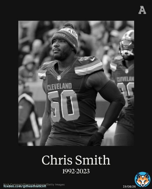 Former Browns and Jaguars DE Chris Smith died Monday at the age of 31, Cleveland confirmed in a statement.  &ldquo;Chris was one of the kindest people, teammates and friends we&rsquo;ve had in our organization.'