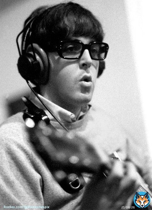 Paul McCartney April 11 1966 the #Beatles