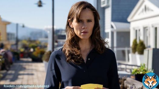 There is no denying the irresistible presence and stellar acting chops of Jennifer Garner, who is so good she nearly rescues “The Last Thing He Told Me” from imitation mediocrity.
