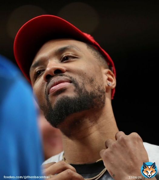 Damian Lillard hasn&rsquo;t requested a trade and plans to &lsquo;wait around&rsquo; to see what Portland does in free agency, per @WindhorstESPN