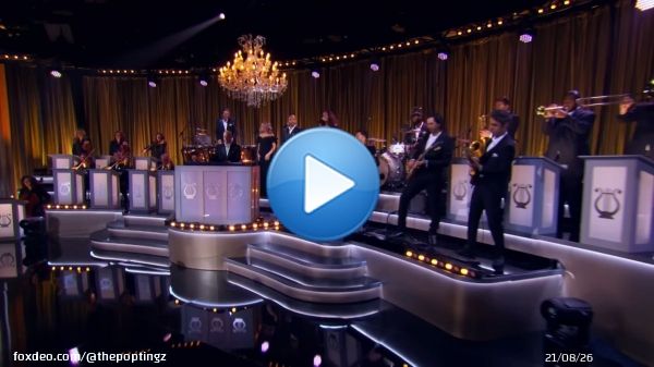 One for the books! Ariana Grande and Kelly Clarkson&rsquo;s dazzling 2021 Christmas performance was played on NBC tonight