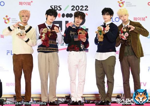 [#2022SBSGayoDaejeon]  TXT at the red carpet of &lsquo;2022 SBS Gayo Daejeon&rsquo; today  @TXT_bighit