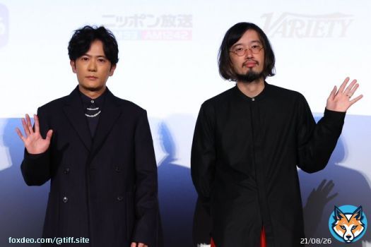 \u25e4イベントレポート\u25e2 『窓辺にて』ワールドプレミア  今泉力哉監督「現場で芝居を見ていて稲垣さんの人生も役にのっかっている感じがしました」  稲垣吾郎「本当に僕の素というか　心の中を見透かされているようで不思議だった」  全文はHPで   #TIFFJP
