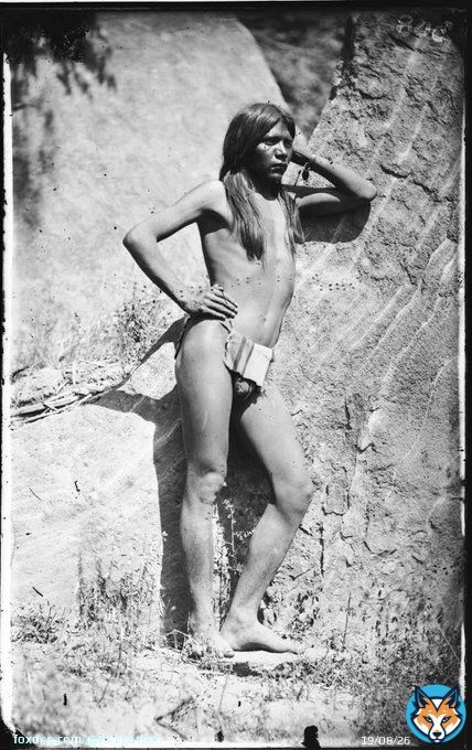 What the well-dressed Arizonan was wearing a hundred years ago. The modern speedo seems fairly modest by comparison. #arizona #az #southwest #paiute #navajo #hopi #mojave #yavapai #apache #traditionaldress #loincloth #gstring #nativeamerican #precolumbian #nakedisnormal
