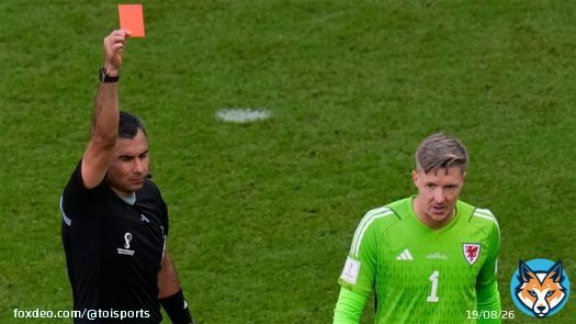 #FIFAWorldCup #Qatar2022 #WalesvsIran   Wales goalkeeper Wayne Hennessey gets first red card of FIFA World Cup 2022  Read: