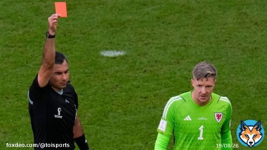 #FIFAWorldCup #Qatar2022 #WalesvsIran   Wales goalkeeper Wayne Hennessey gets first red card of FIFA World Cup 2022  Read: