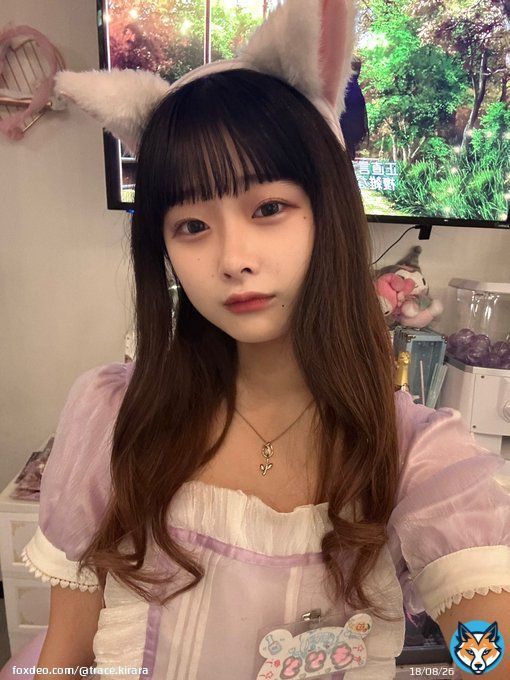 おきゅいん!! 21時までいるょ  ・ ・ ・ #コンカフェ嬢  #コンカフェ営業 #フォロバ100 #自撮り界隈 #自撮り界隈さんと繋がりたい #美男美女と繋がたい #雰囲気嫌いじゃないよって人いいね #いいねで気になった人お迎え #メンコン  #いいねした人全員フォロー #いいねでdm  #アイドル  #猫