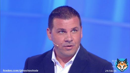 DITEMI CHE NON SONO L&rsquo;UNICO CHE NOTA UNA CERTA SOMIGLIANZA  #CePostaPerTe