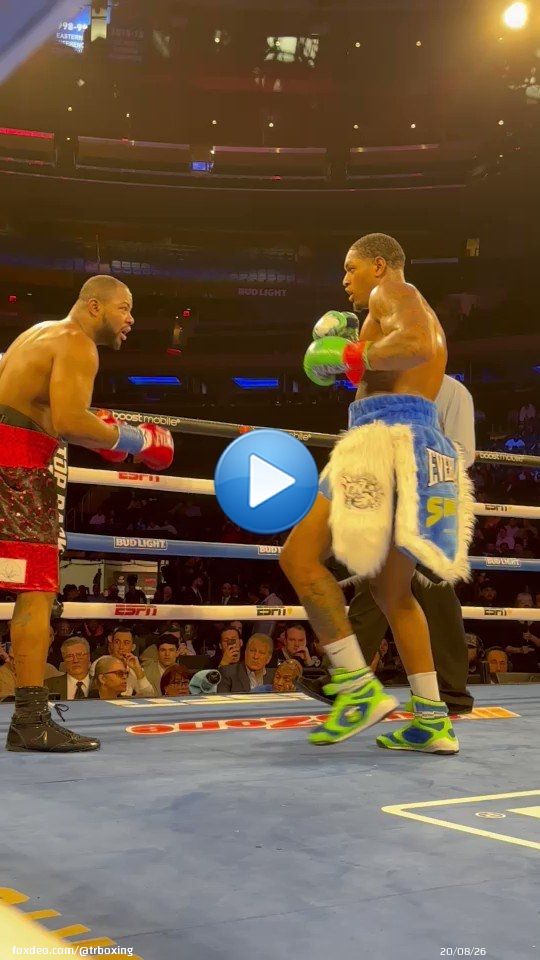.@TeamBigBabyy called it an early night   #LopezMartin | LIVE on ESPN