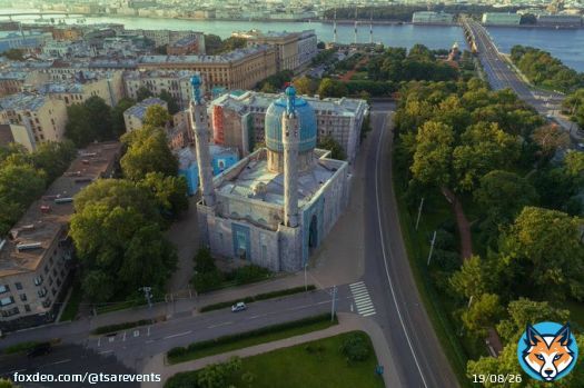 5/ По традиции, праздновать Курбан-байрам начинают с раннего утра.  #nft #байрам #nfts #курбан #bitcoin #travel #russia #мечеть #питер #россия #Петербург #туризм #russia #religion #kurban #qurban #islam #bayram #kurbanbayram