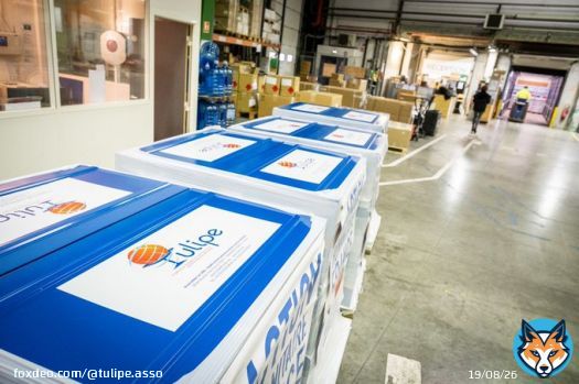 #Turquie #Syrie Suite aux s&eacute;ismes, la mobilisation de la  se poursuit. t de mat&eacute;riel #humanitaire offertes pr @CdCMAE & ses partenaires dont notre association viennent de partir : t  Turquie @FranceenTurquie  t  populations syriennes via @UNmigration