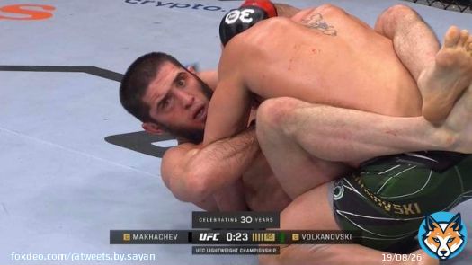Volk made Islam check the clock for dear life   #UFC284