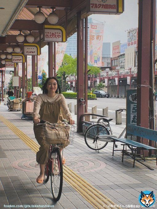 自転車(ディープインパクト)に乗る パン子(#内田理央)  このディープインパクトの故障が 遼平(#鈴木伸之)との出会いに&hellip;  #自転車屋さんの高橋くん #今夜0時30分放送 #ネトフリ で #ディレクターズカット版配信
