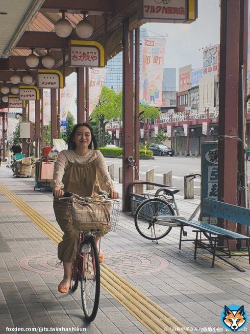 自転車(ディープインパクト)に乗る パン子(#内田理央)  このディープインパクトの故障が 遼平(#鈴木伸之)との出会いに&hellip;  #自転車屋さんの高橋くん #今夜0時30分放送 #ネトフリ で #ディレクターズカット版配信