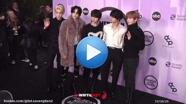 TXT, K-Pop Group arrive at 2022 American Music Awards Red carpet  - @YouTube