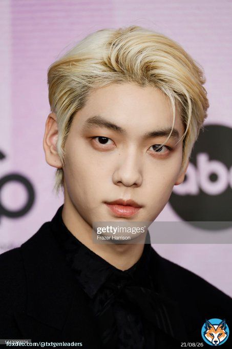 CHOI SOOBIN OF TOMORROW X TOGETHER #AMAs