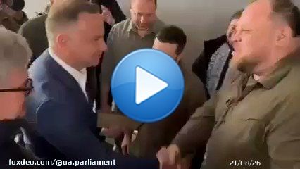 \ud83c\uddfa\ud83c\udde6 \ud83e\udd1d \ud83c\uddf5\ud83c\uddf1 The President of #Poland @AndrzejDuda was presented with the world-famous stamp from '@ukrposhta' with the message to the 'russian warship'!  \ud83d\udc47 #StandWithUkraine