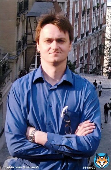 Олег Ковалишин (1978 - 2014) батальон 'Донбас'. Програміст, аналітик, автор статей української Вікіпедії під ніком Raider. Учасник Євромайдану. Загинув 23 травня 2014 у бою в Карлівка - важко поранений, відмовився здаватися, розстріляний з гранатомететів російськими окупантами.