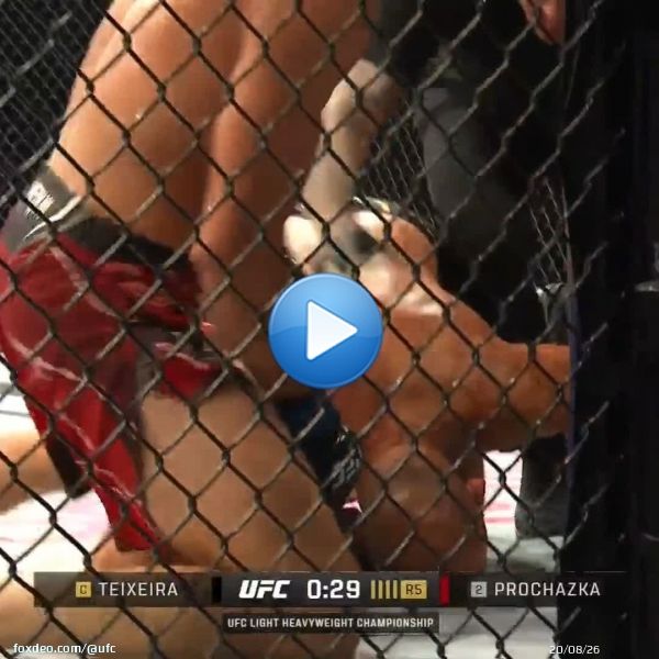 \ud83e\udd2f@JIRI_BJP GETS THE SUBMISSION IN THE FINAL SECONDS!!! WE HAVE A NEW CHAMPION!!! #UFC275