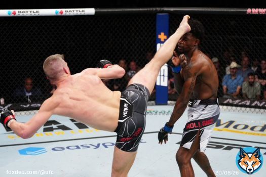 KEVIN HOLLAND IS EATING EVERYTHING  #UFCOrlando
