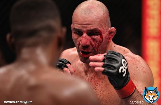 Glover Teixeira is not human #UFC283