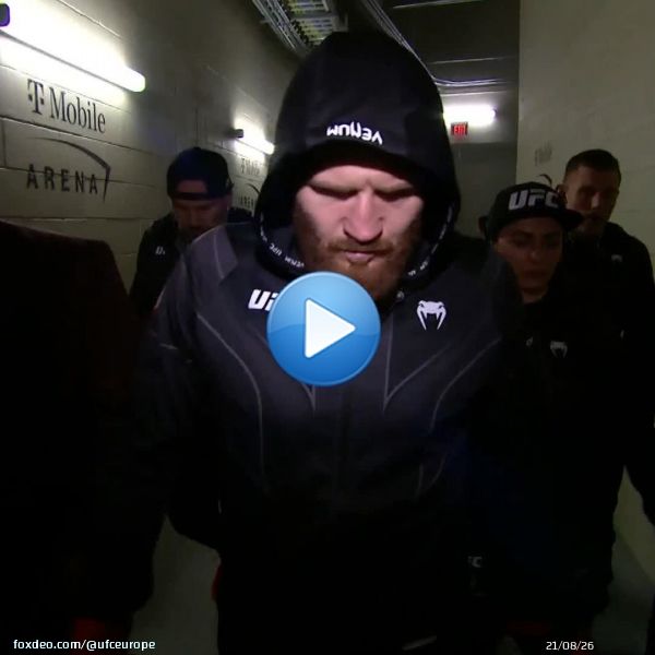 BASED JAN WALKING OUT TO THE SKYRIM THEME???????? &nbsp;#UFC282