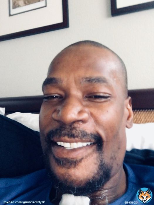 Week 5 and feeling great. Still have swelling to go down. But I’m the big picture,I can deal with it. #feelinggood #gettinghealthy #Thankful #feelingblessed #NBA #HappyDay