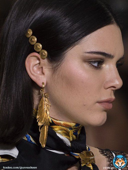 Kendall Jenner on Versace 2018