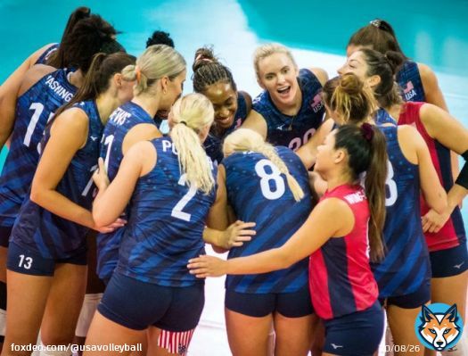 U.S. Women  fight back to win the 2nd set 25-19 vs Dominican Republic . The teams are tied 1-1 at #WWCH2022  'I think we took some smarter swings... and made great transition plays,' Karch Kiraly said of the comeback.  Set 3 coming up! Watch live on