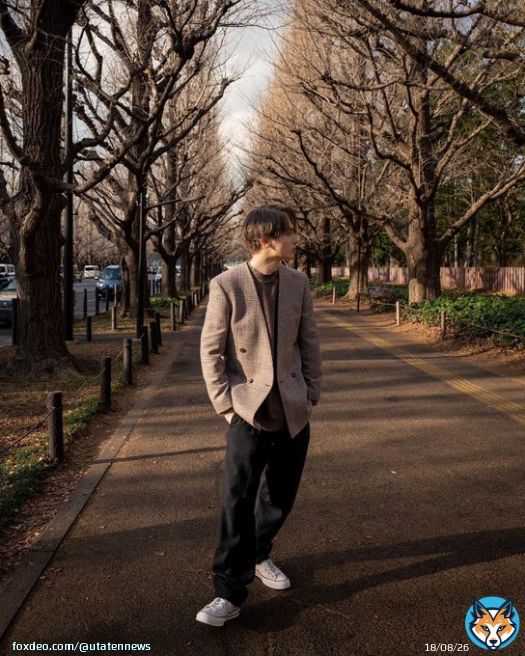 Kis-My-Ft2・玉森裕太、並木道をお散歩中？ファッション雑誌から飛び出てきたようなオシャレビジュ: #玉森裕太 #KisMyFt2 #キスマイ #玉森裕太Instagram