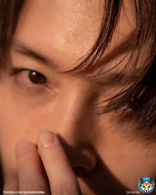 玉森裕太、どアップで見つめられて心臓もたない？破壊力MAXな美人顔: #玉森裕太 #KisMyFt2 #キスマイ #玉森裕太Instagram