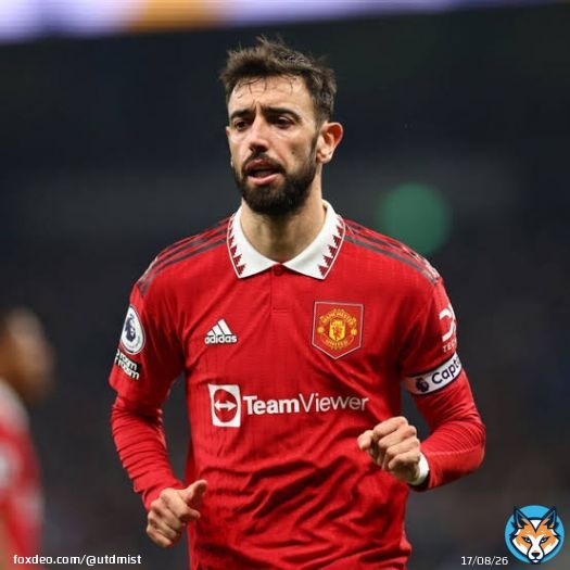 Kevin De Bruyne on Bruno Fernandes:  'I've been watching him since I was 15. He has insane football idea. I am the player I am because of him. I'd easily choose him over myself.'