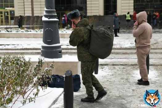 Указ о частичной мобилизации продолжает действовать &mdash; в Кремле это назвали &laquo;юридической особенностью&raquo;. Дмитрий Песков призвал ориентироваться на слова президента, который говорил, что частичная мобилизация завершена.