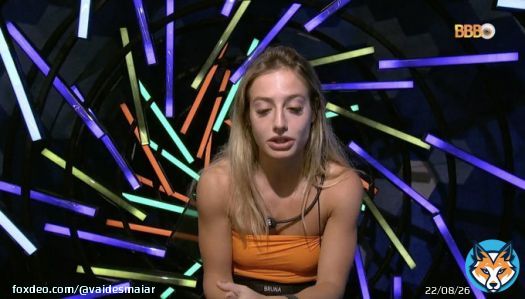 Bruna: 'Sou a maior hip&oacute;crita dessa casa! T&ocirc; com muita ressaca moral! Falei que n&atilde;o ia beber, bebi. Falei que n&atilde;o ia fumar, fumei. Falei que n&atilde;o ia pegar o Gabriel nunca, peguei. Desculpa pai, desculpa m&atilde;e.' ##BBB23