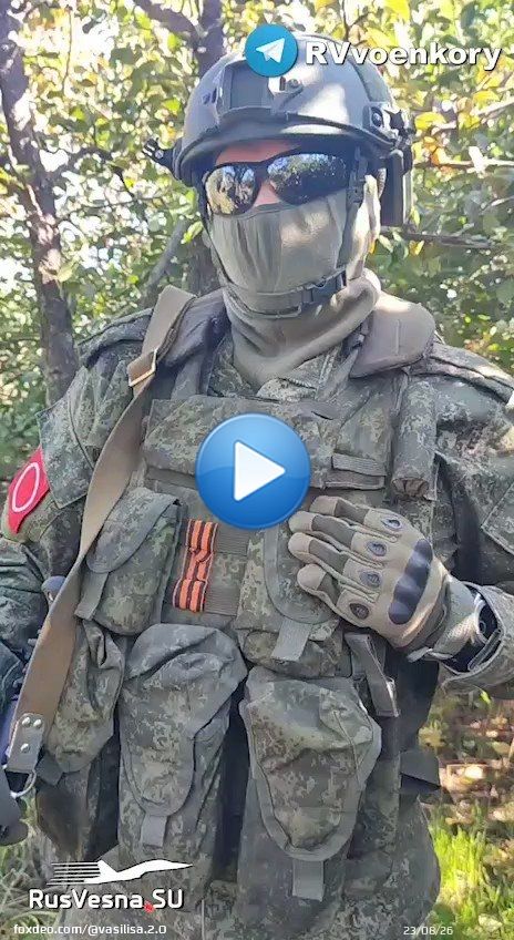 Мы приложим все свои усилия: Бойцы 'Отважных' поздравляют Владимира Путина с юбилеем.  Личный состав группировки 'О' желает Верховному главнокомандующему крепкого здоровья, терпения и достижения всех поставленных задач СВО на Украине.