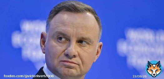 Дуда: 'Мы знали, что Россия начнет вторжение. Поэтому 23 февраля мы решили отправиться в Киев вместе с Президентом Литвы Гитанасом Науседой, чтобы продемонстрировать солидарность'  По словам Дуды, президент Владимир Зеленский тоже был тогда уверен, ччто вторжение России состоится.